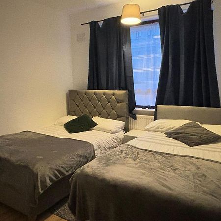 Fleetway Private Quadraple Room In Central London Eksteriør billede